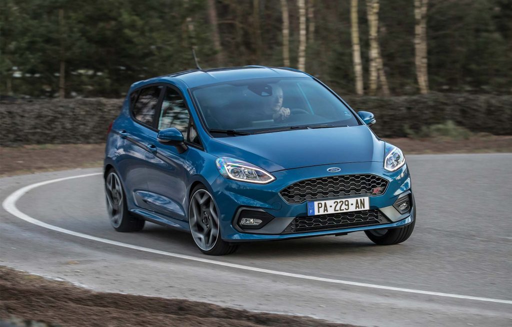4-news-ford-fiesta-se-dévoile-2000x1280
