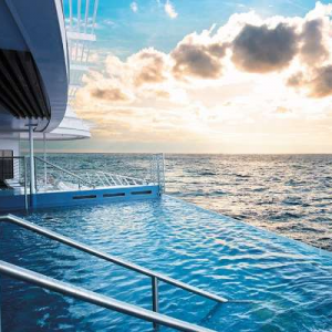 Infinity_Pool