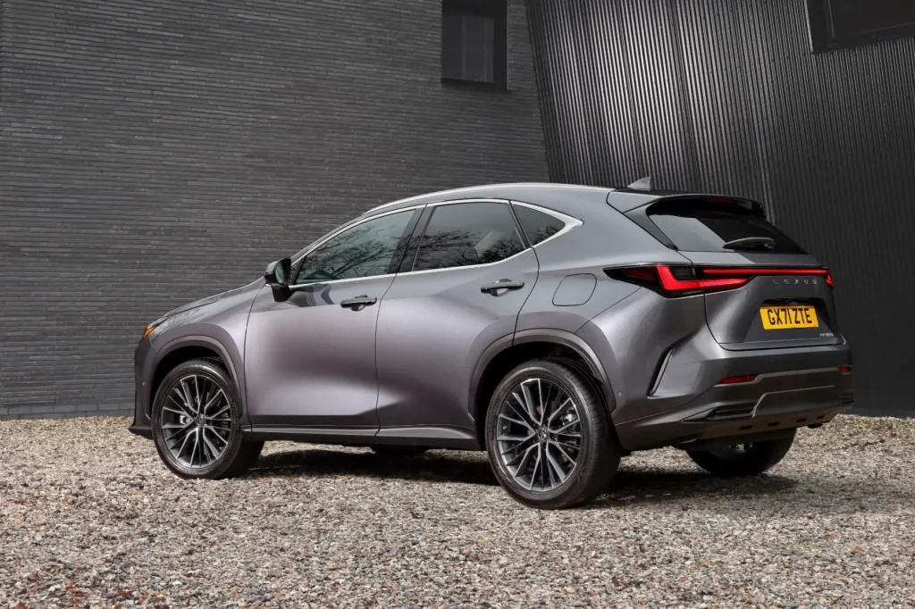 lexusnx_20