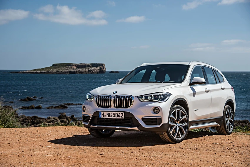 small-spos11652-poster-bmw-x1-bmw-bmw-x1-car-vehicle-white-car-original-imaghyv3xaxenxcp