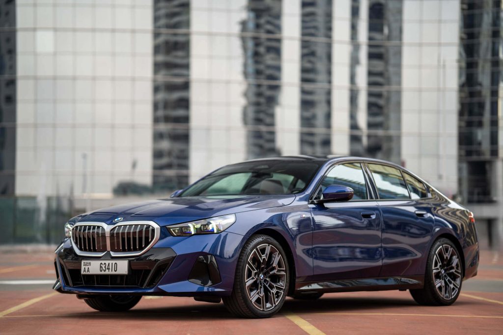 bmw-520-blue-7-1